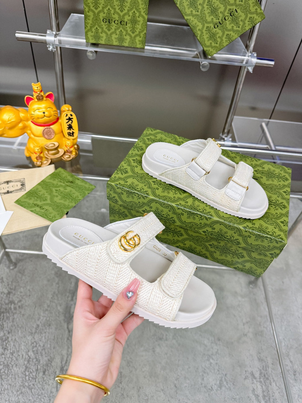 GG SANDALS IN WHITE FABRIC AND CALFSKIN WITH GOLD HARDWARE