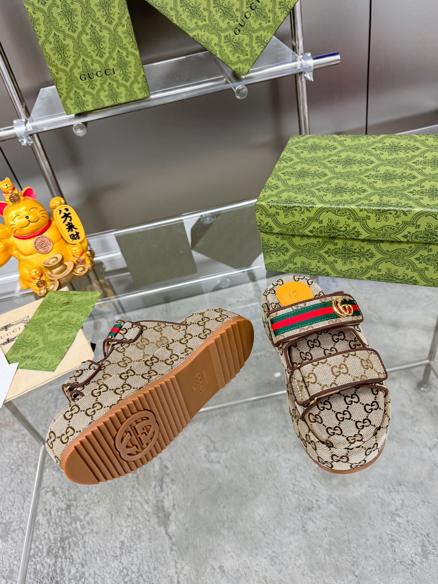 GG SANDALS 22 IN BEIGE FABRIC WITH GOLD HARDWARE