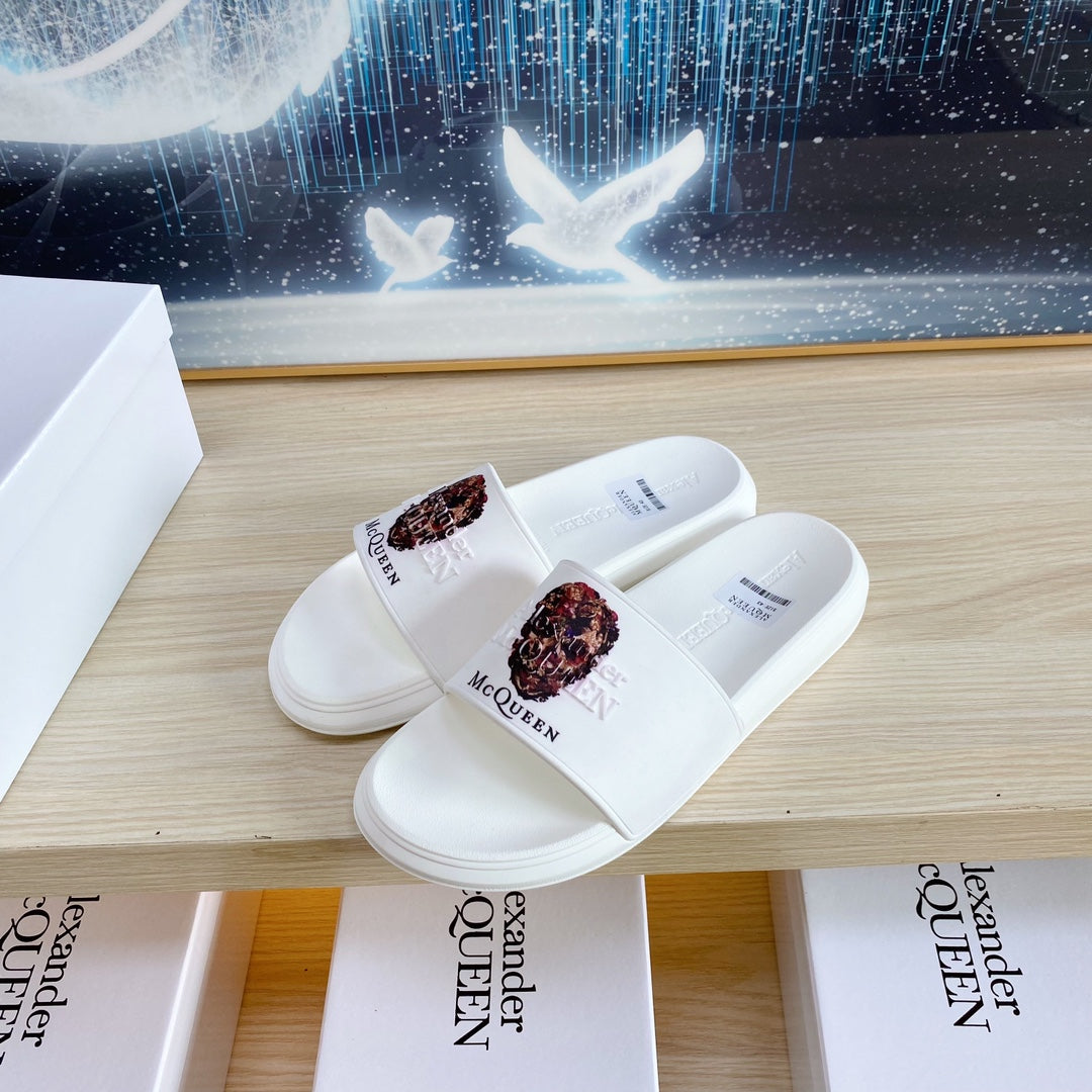 SLIDES SANDAL IN WHITE TPU WITH 3D SKULL PRINT STRAP