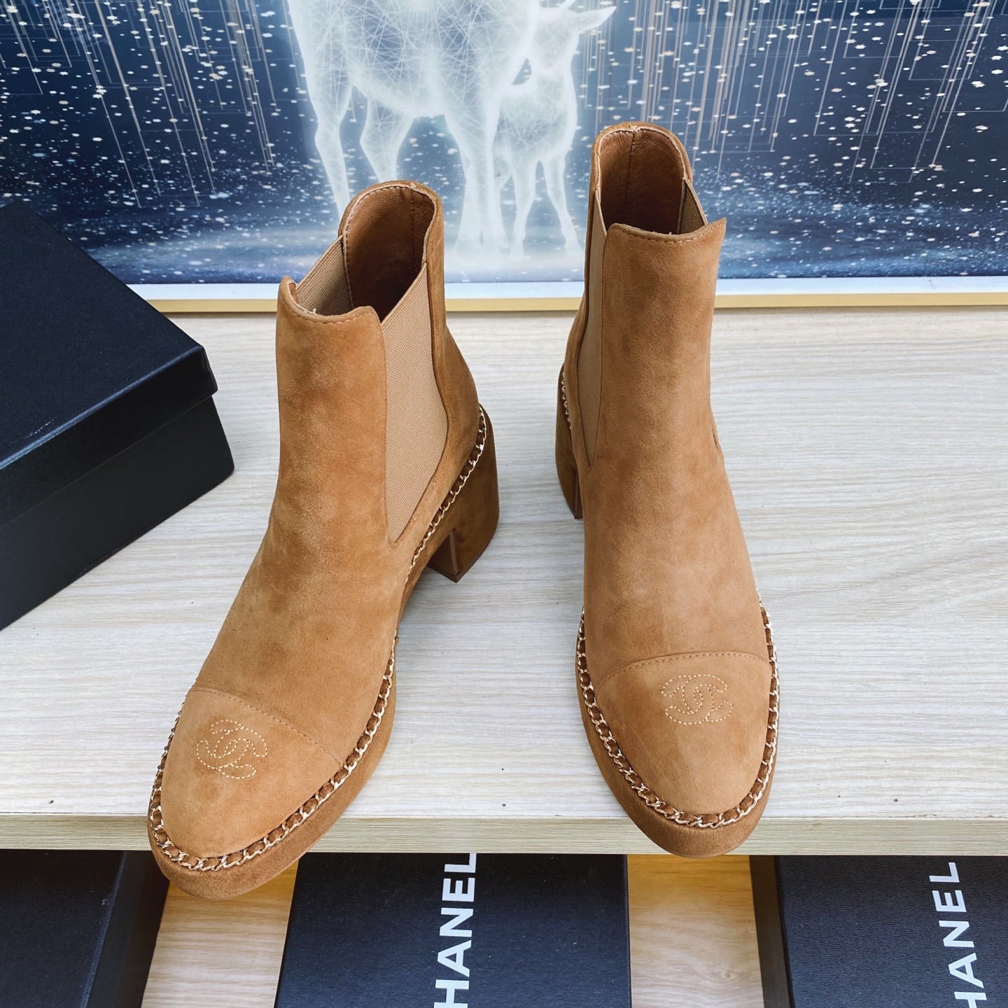 CC HIGH-HEELED BOOTS IN CARAMEL BROWN SUEDE
