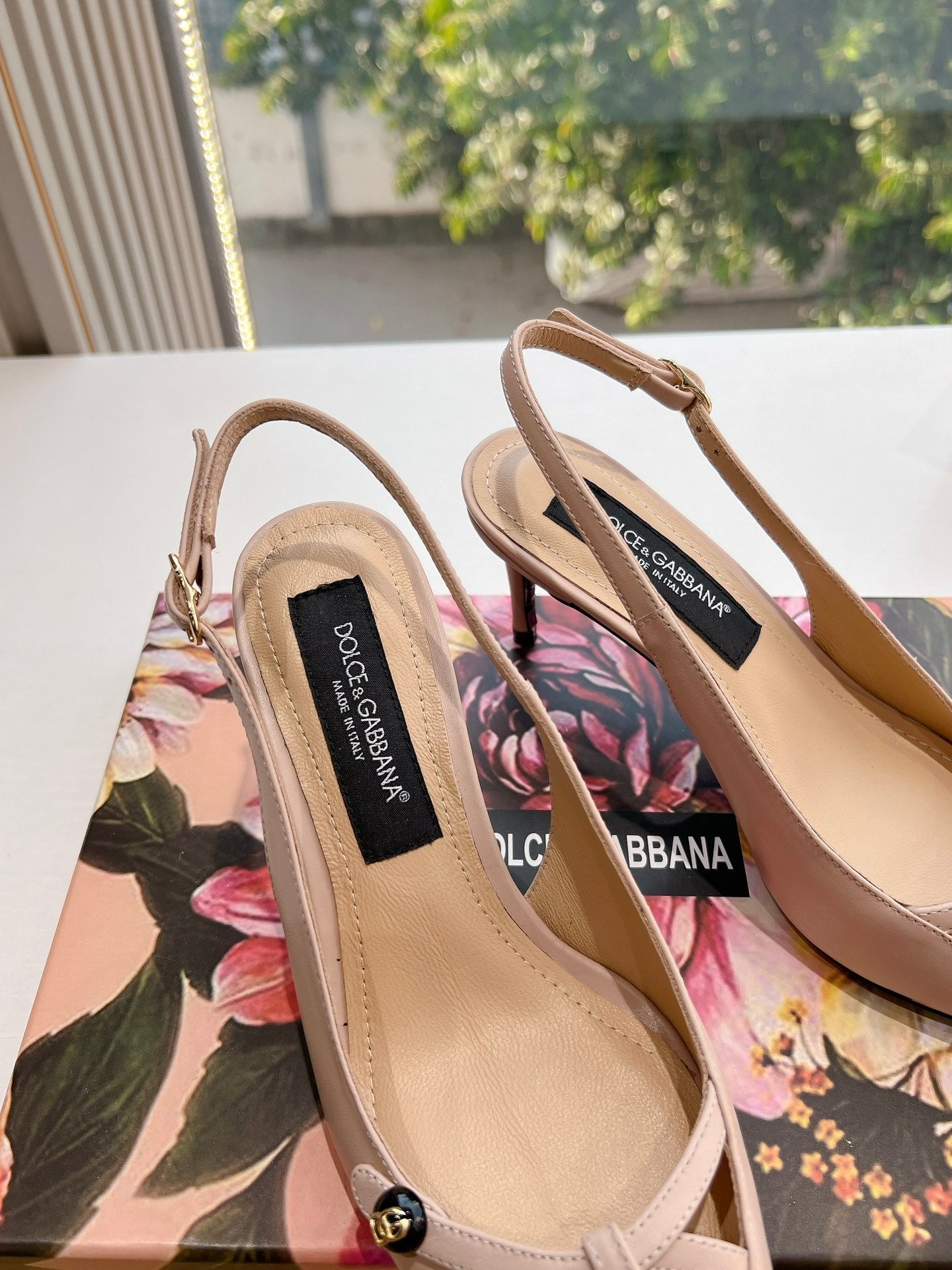 DG 70MM FOOTWEAR – BLUSH IN BEIGE CALFSKIN SLINGBACK