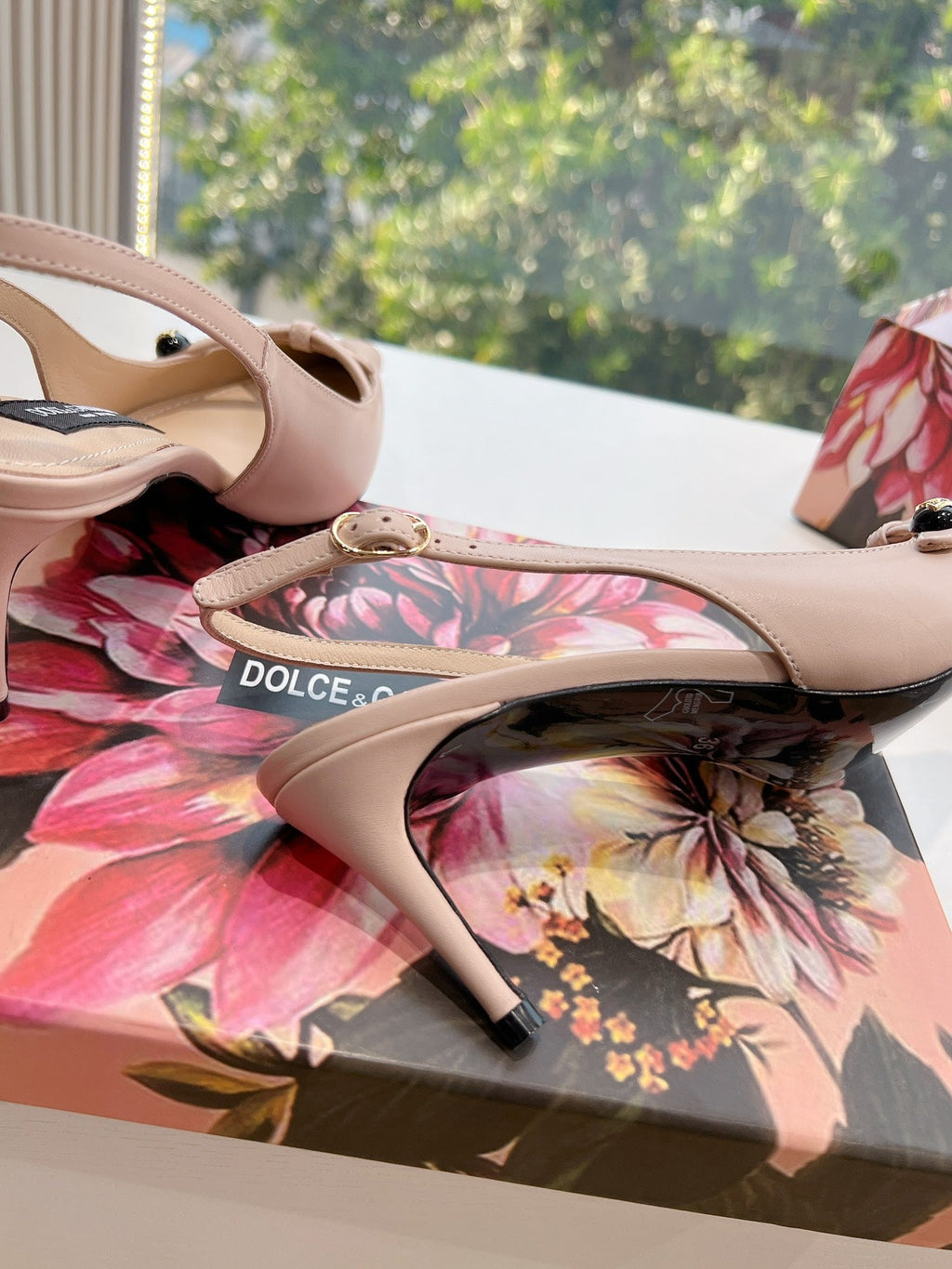 DG 70MM FOOTWEAR – BLUSH IN BEIGE CALFSKIN SLINGBACK