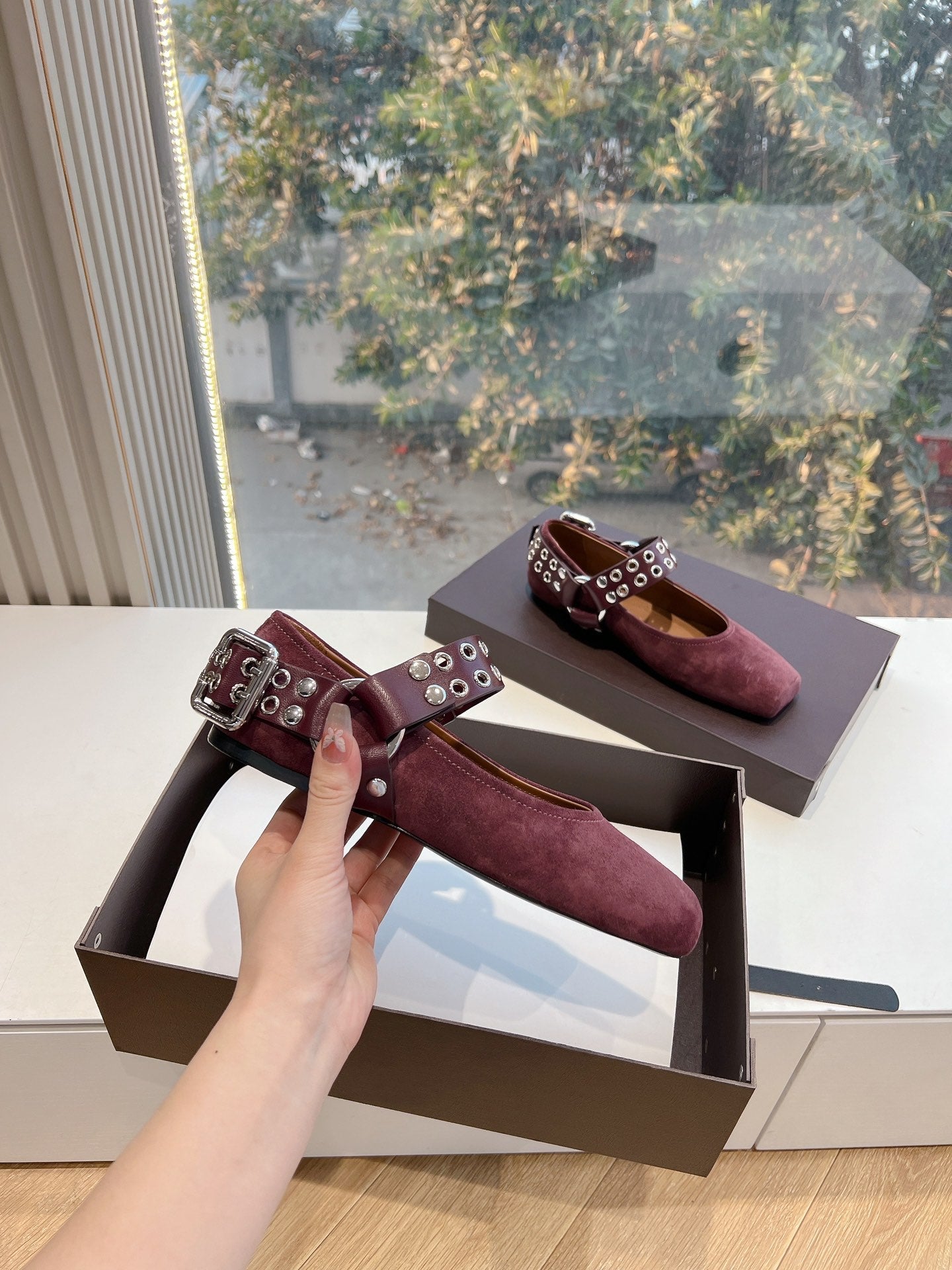 ALAIA 26S FLATS IN DARK RED SUEDE WITH SILVER STUD STRAP