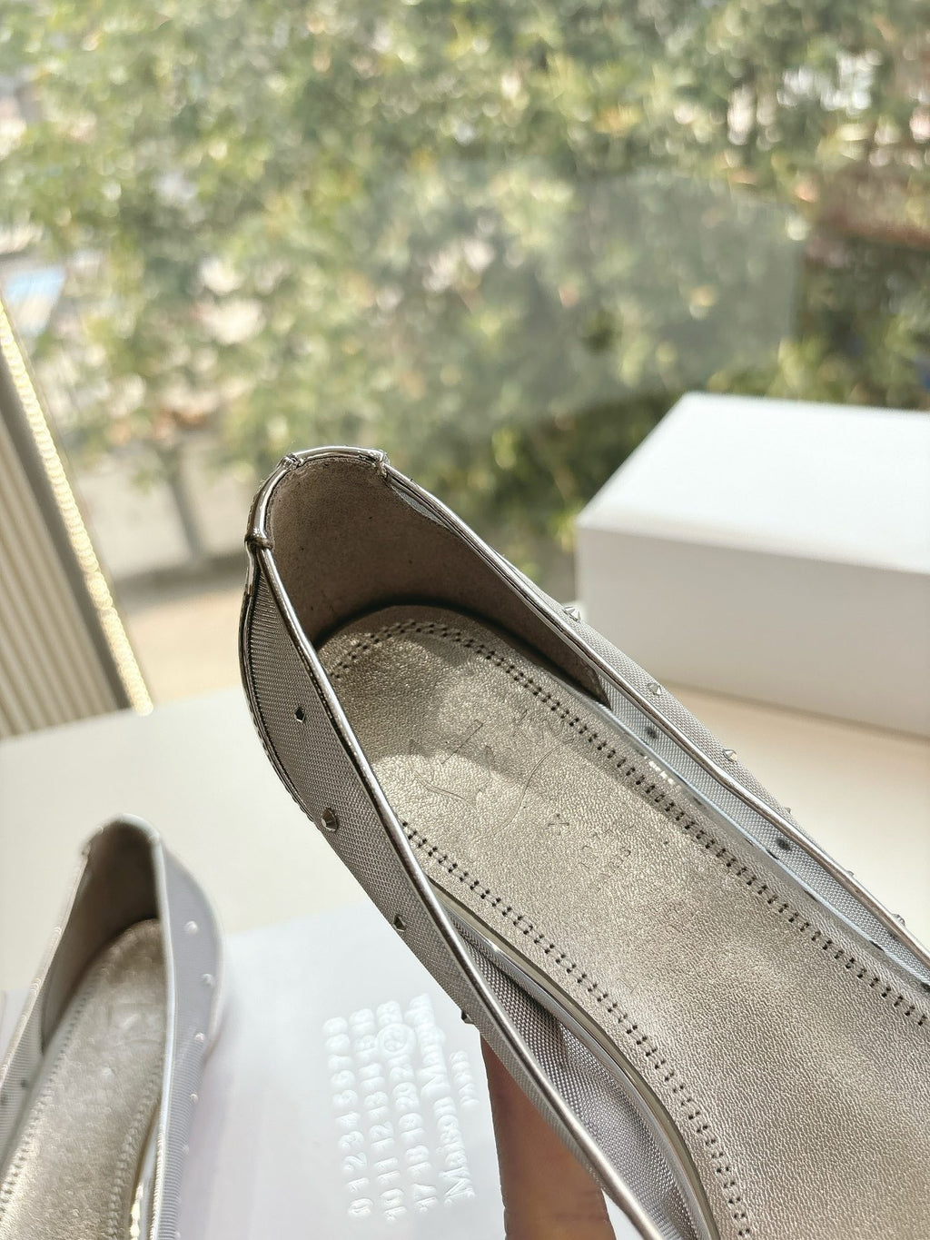 CRYSTAL STUDDED MARLOUGIELA STRASS BALLERINAS IN WHITE CALFSKIN