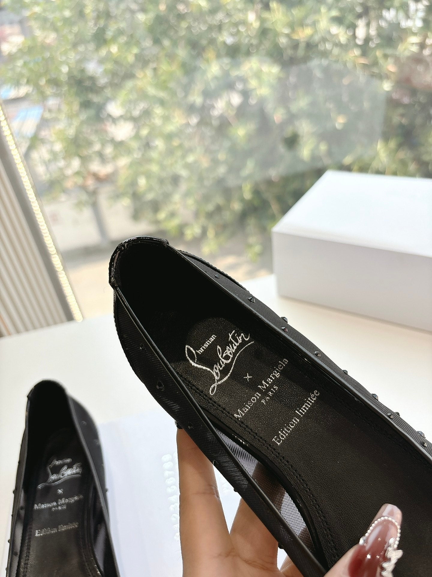 CRYSTAL STUDDED MARLOUGIELA STRASS BALLERINAS IN BLACK CALFSKIN