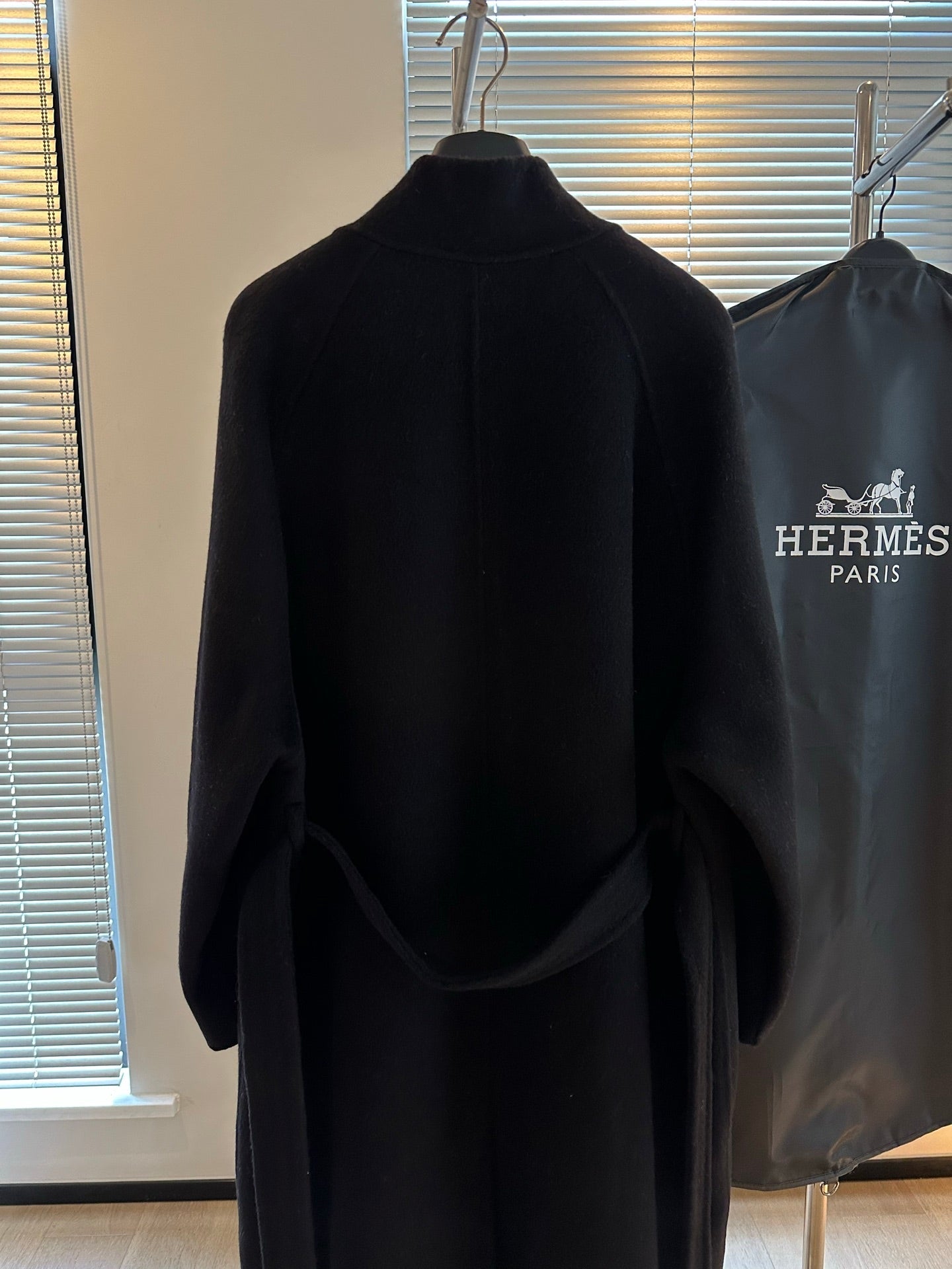 HERMES 25S PREMIUM LONG COAT WITH STAND COLLAR 315