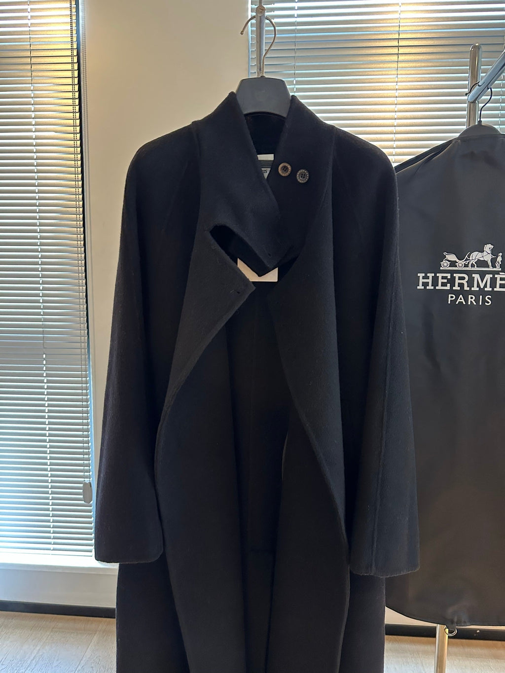 HERMES 25S PREMIUM LONG COAT WITH STAND COLLAR 315