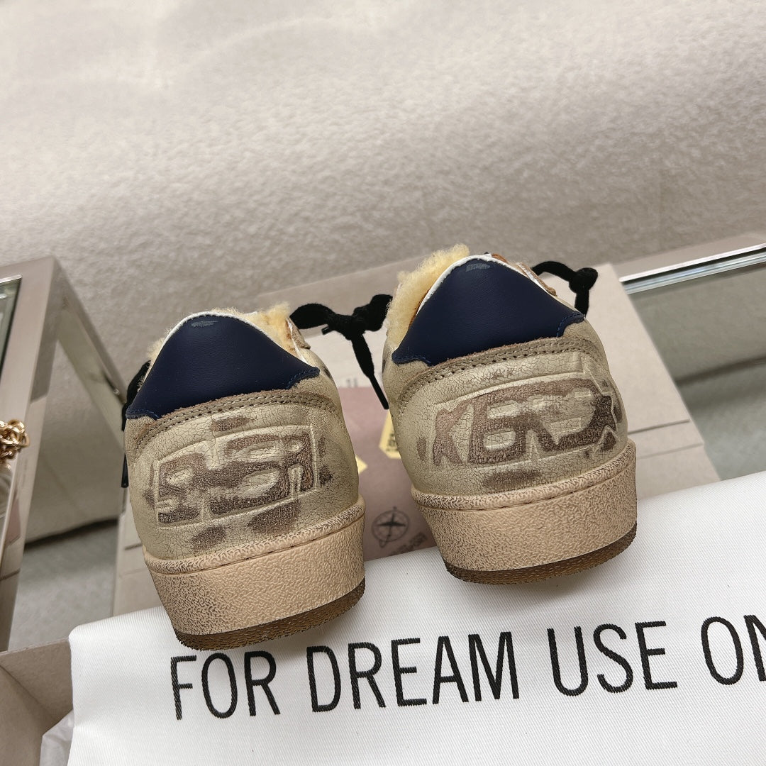 BALL STAR SNEAKERS IN RODEO DUST BEIGE CALFSKIN WITH GREEN STAR BLUE HEEL TAB
