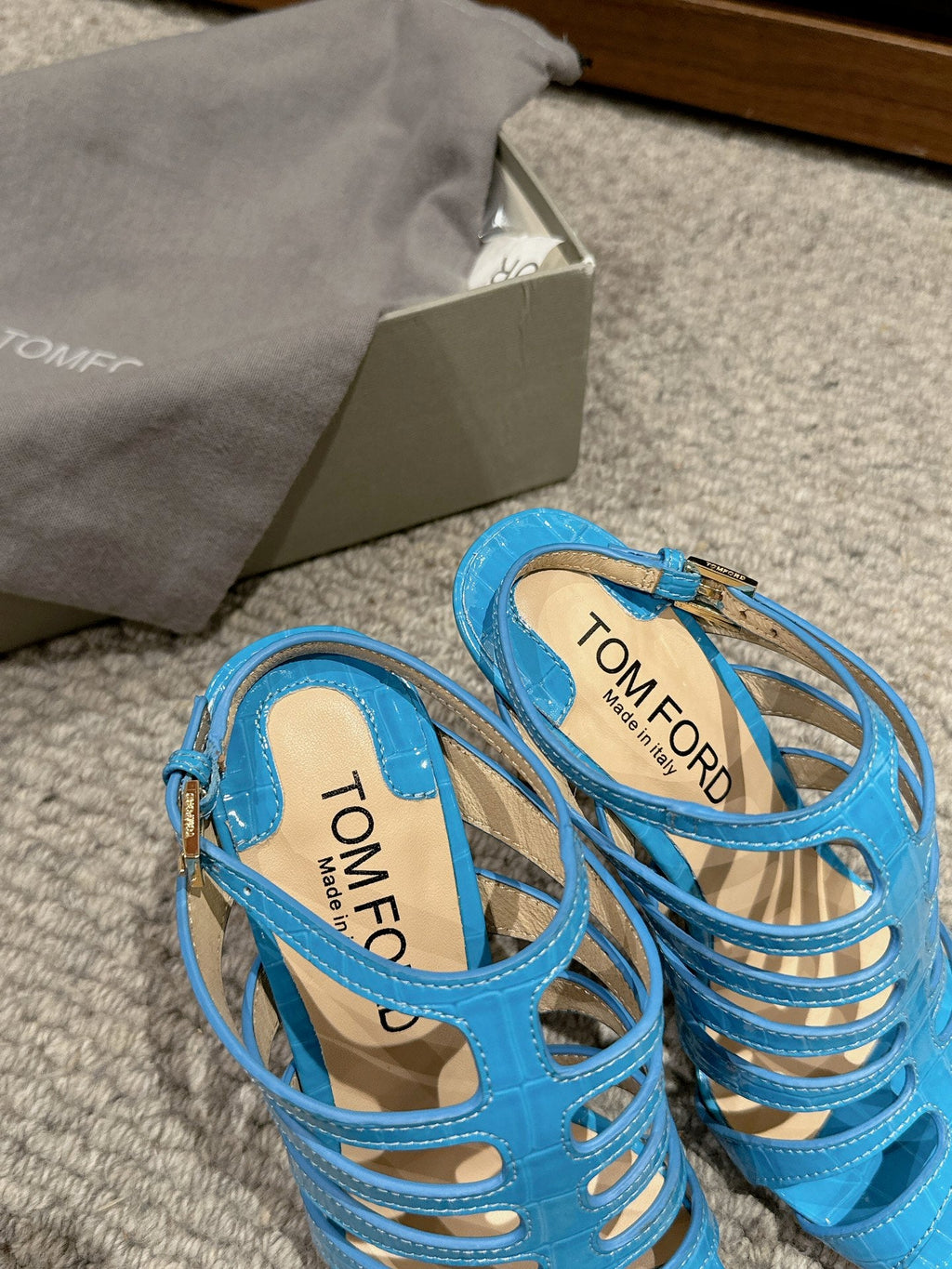HIGH SANDAL 10 CM IN AZURE BLUE CALFSKIN