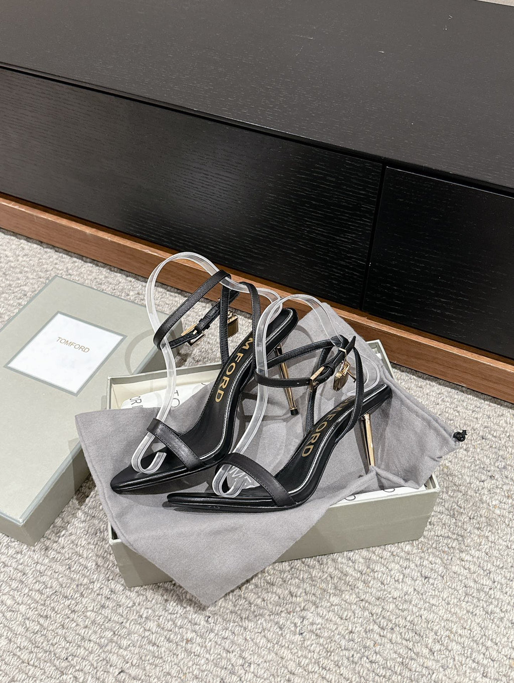 PADLOCK POINTY NAKED SANDAL 85 MM IN BLACK CALFSKIN