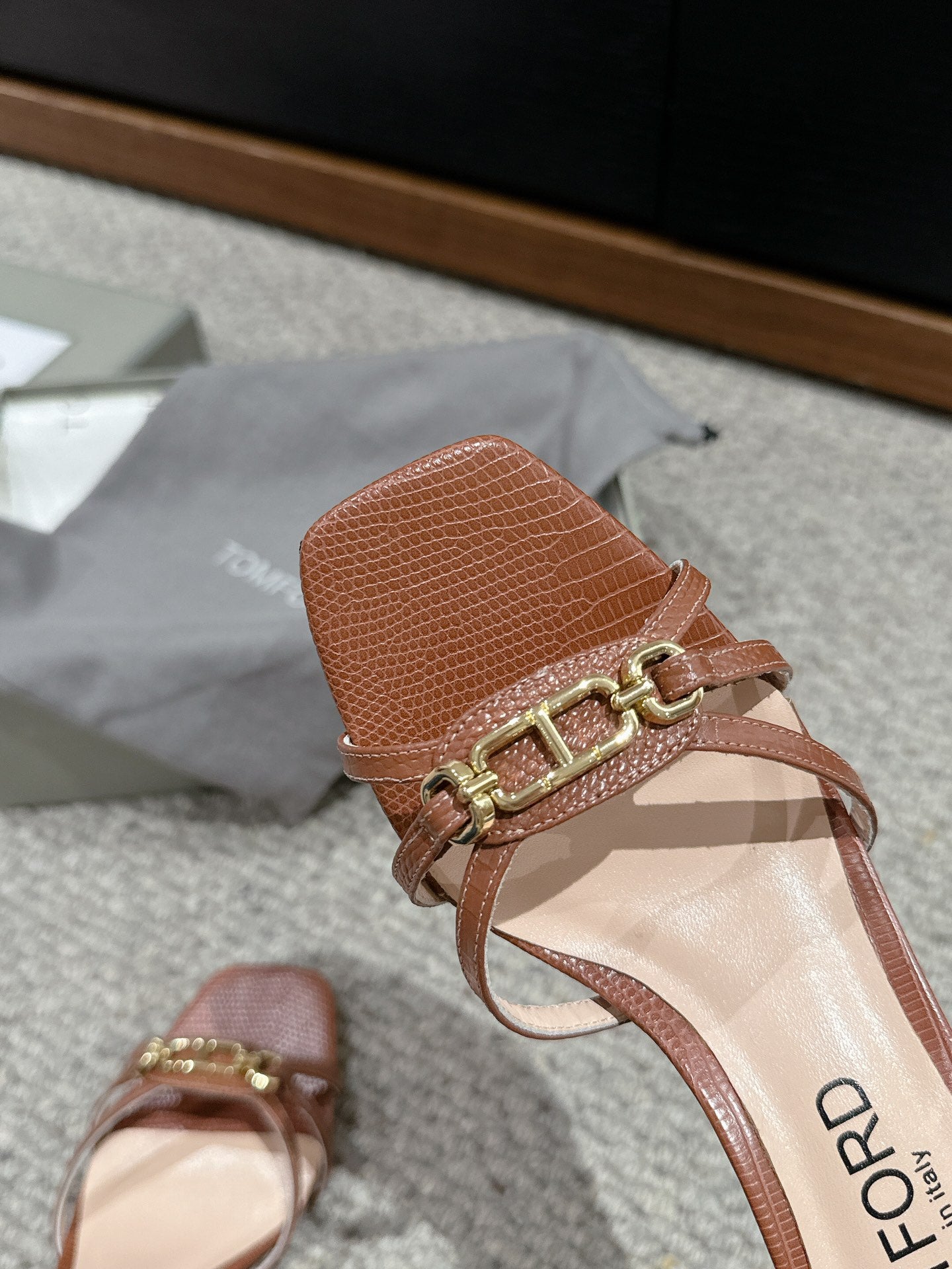 WHITNEY HIGH 6 CM MULE IN RED BROWN CROCODILE LEATHER
