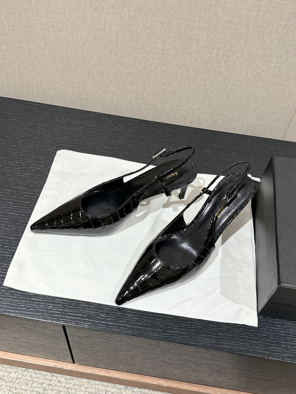 SL CHERISH CROCODILE SLINGBACK PUMP 75 BLACK CALFSKIN
