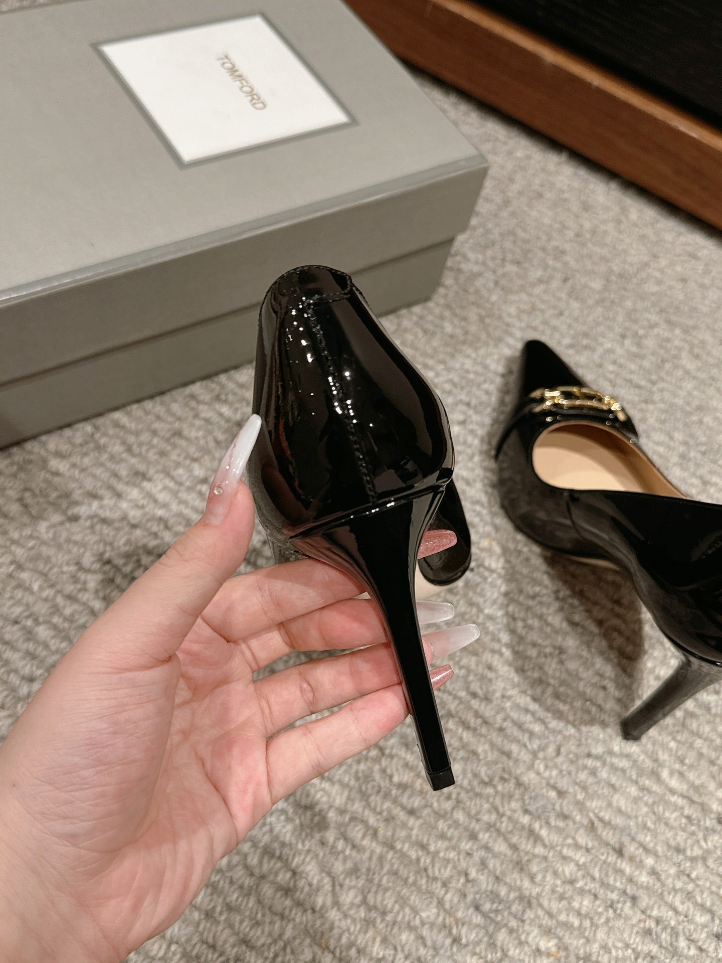 ROMAN HIGH-HEEL 10 CM IN BLACK CALFSKIN