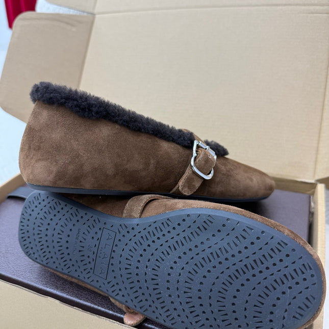ALAIA 25S SHEARLING BALLET FLATS IN DARK BROWN SUEDE