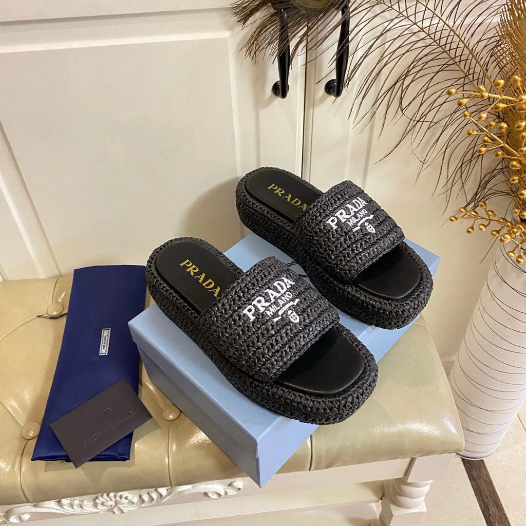 PRADA 26S SLIDE SANDALS IN BLACK LOGO RAFFIA