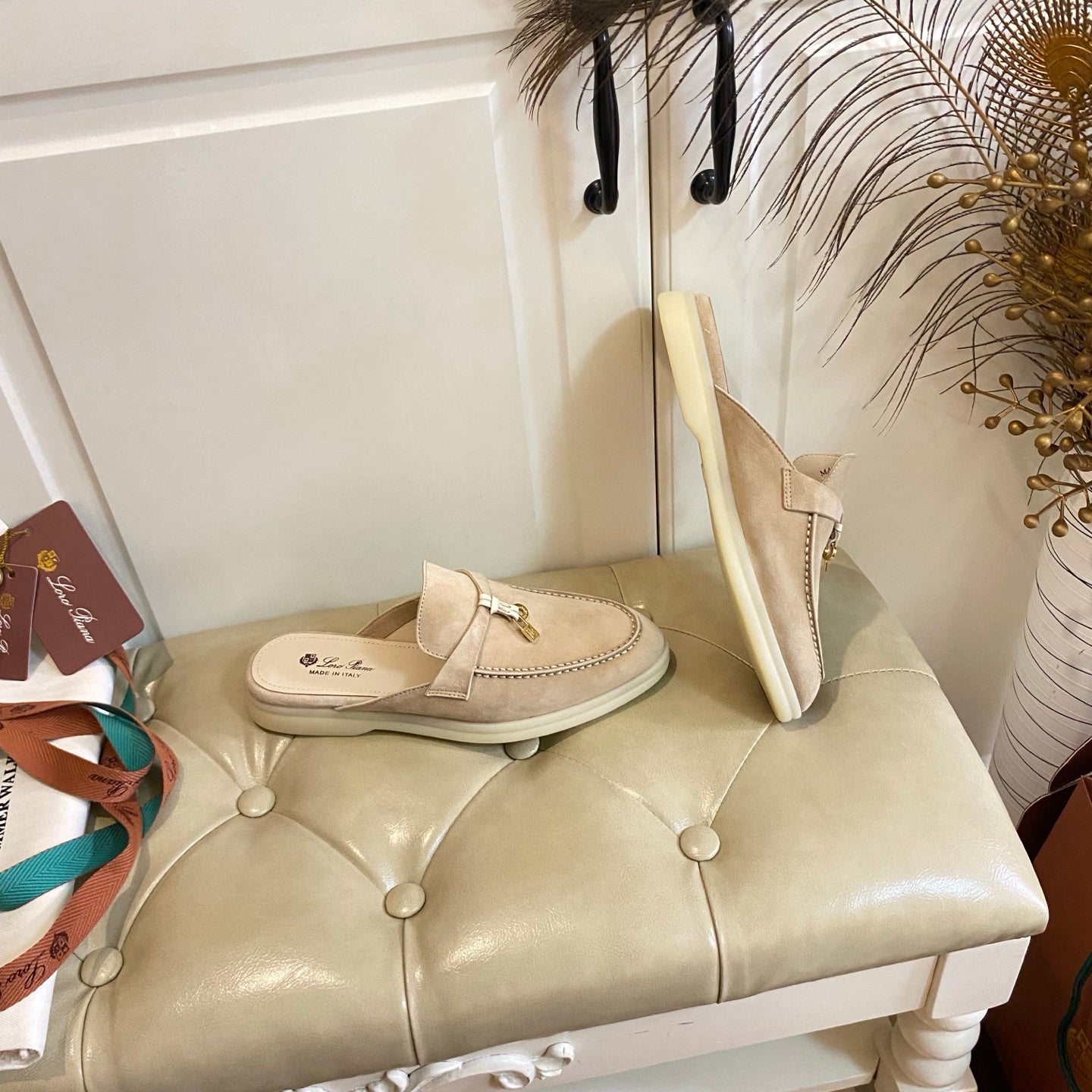 LP 26S LOCK CHARM MULES IN LIGHT BROWN SUEDE GOLD HARDWARE