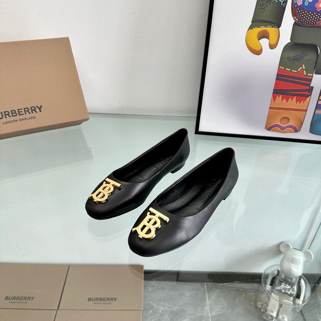 BURBERRY 26S BALLET FLATS IN BLACK CALFSKIN