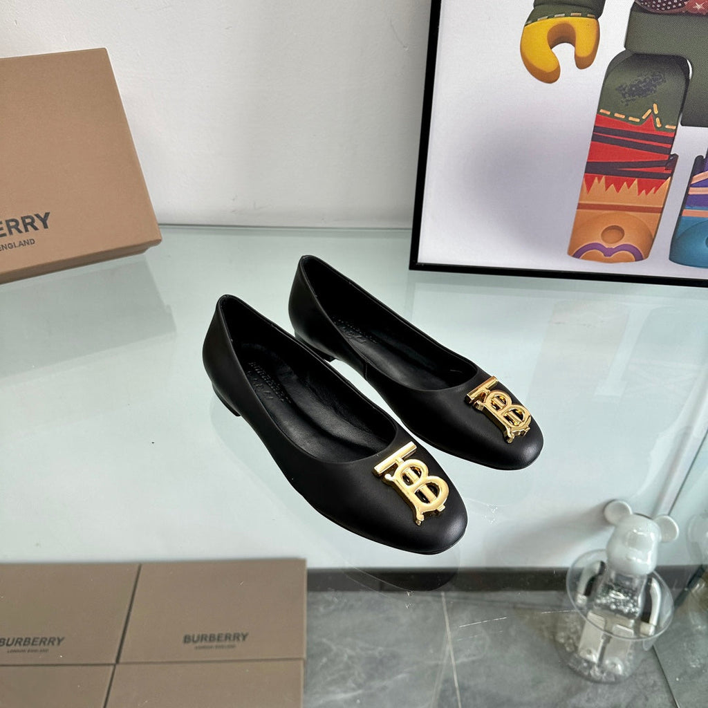 BURBERRY 26S BALLET FLATS IN BLACK CALFSKIN
