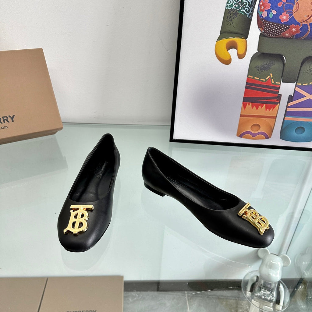 BURBERRY 26S BALLET FLATS IN BLACK CALFSKIN