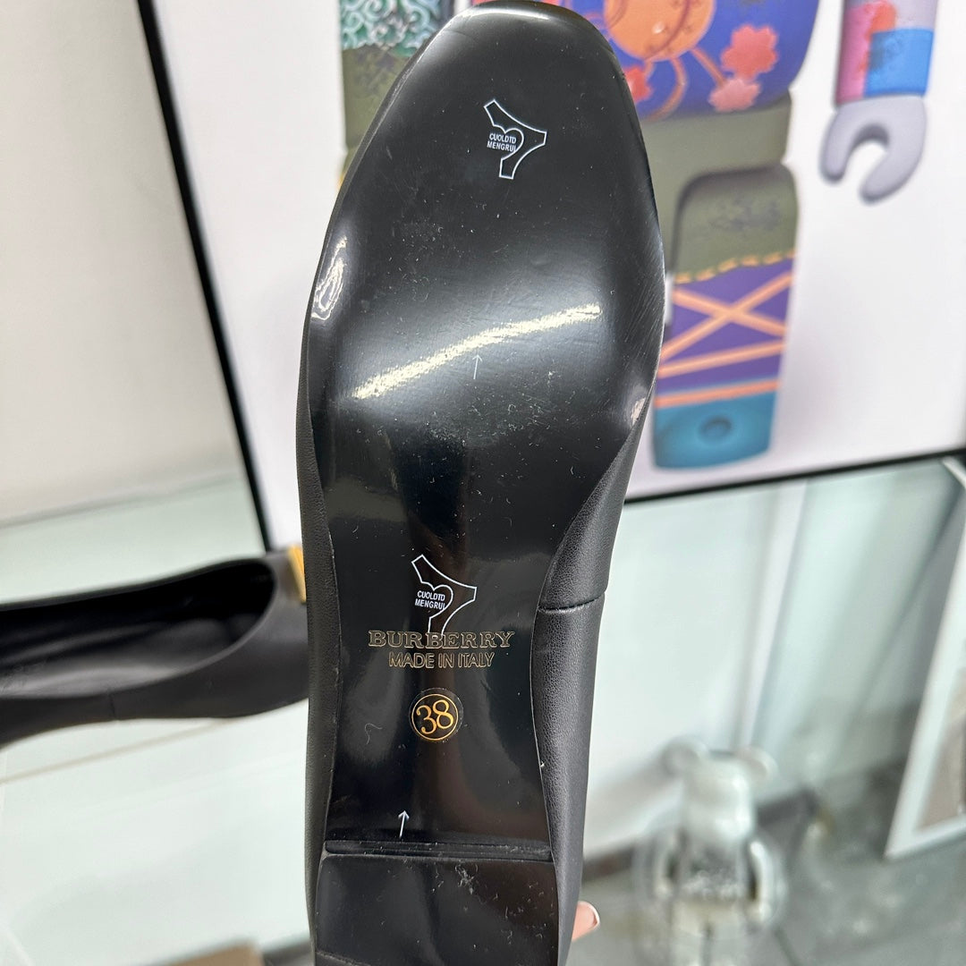 BURBERRY 26S BALLET FLATS IN BLACK CALFSKIN