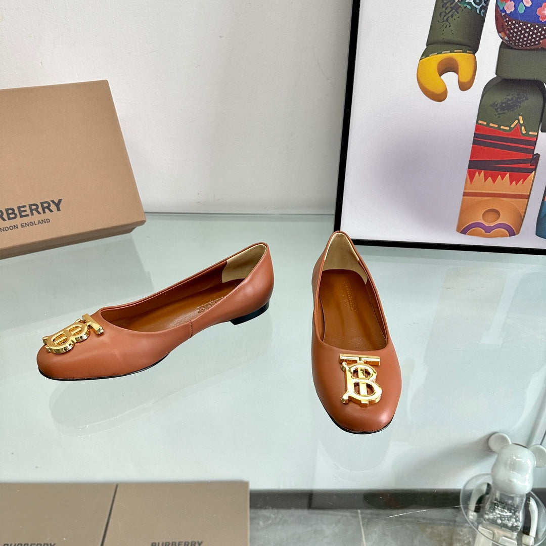 BURBERRY 26S BALLET FLATS IN BROWN CALFSKIN