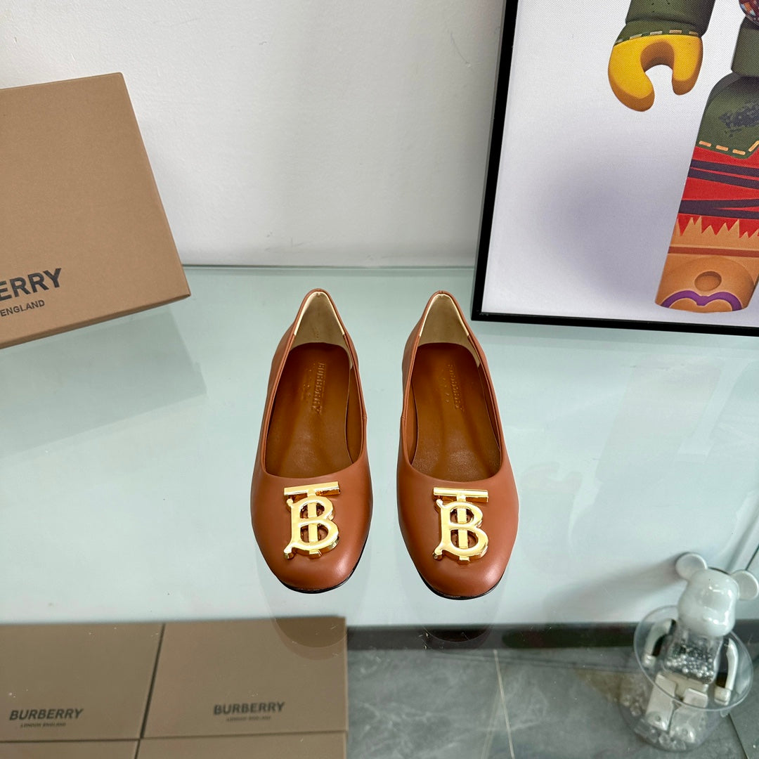BURBERRY 26S BALLET FLATS IN BROWN CALFSKIN