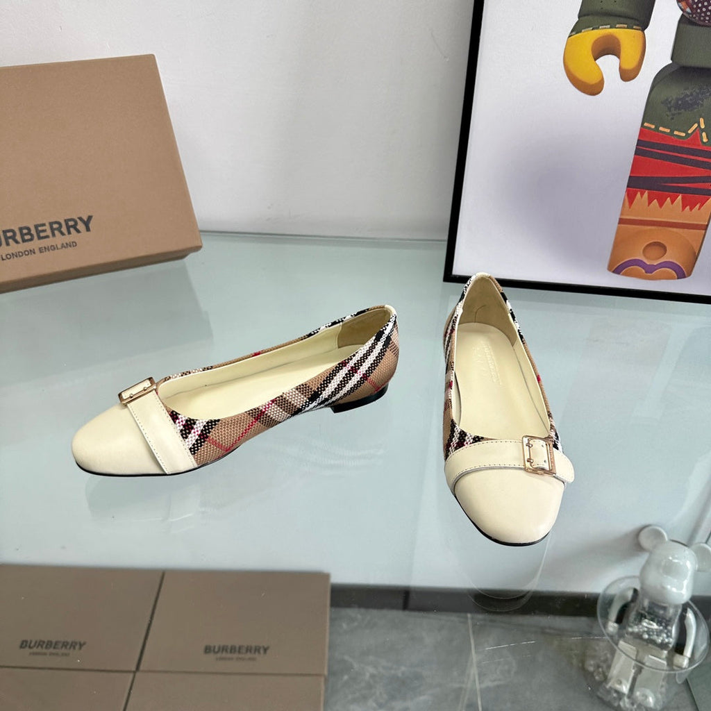 BURBERRY 26S PLAID FLATS IN CREAM WHITE CALFSKIN AND FABRIC