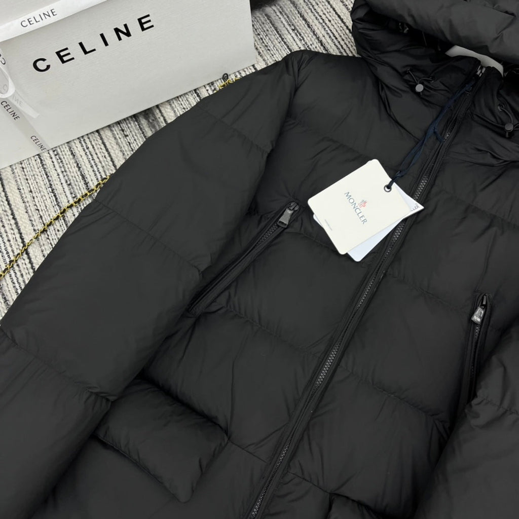 MONCLER 25S CROPPED DOWN JACKET 296