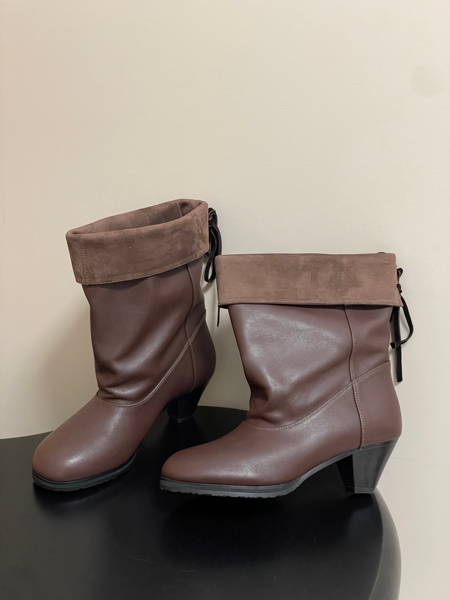 ALO 25S FOLD-OVER ANKLE BOOTS 50 MM IN DARK BROWN LAMBSKIN