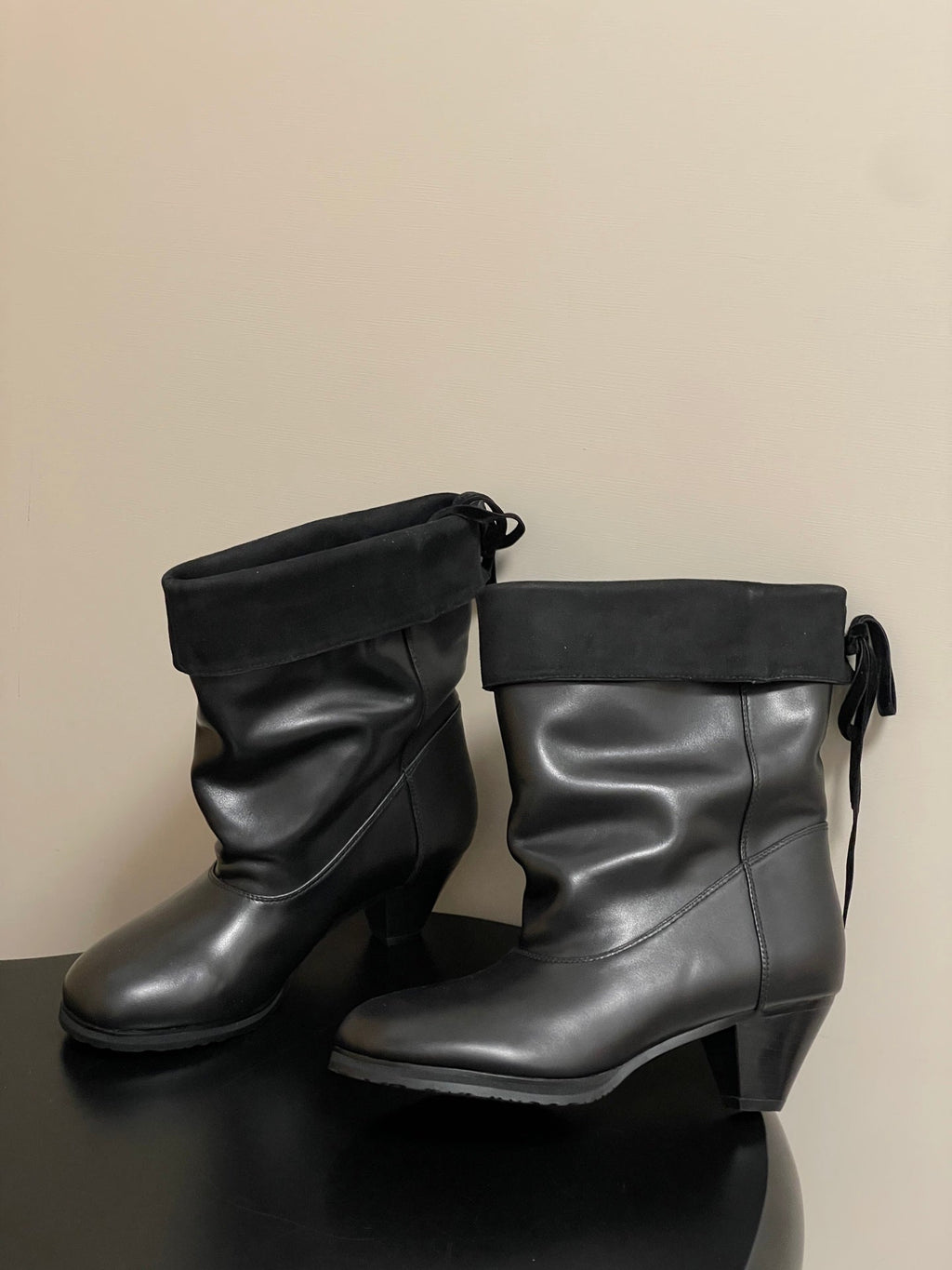 ALO 25S FOLD-OVER ANKLE BOOTS 50 MM IN BLACK LAMBSKIN