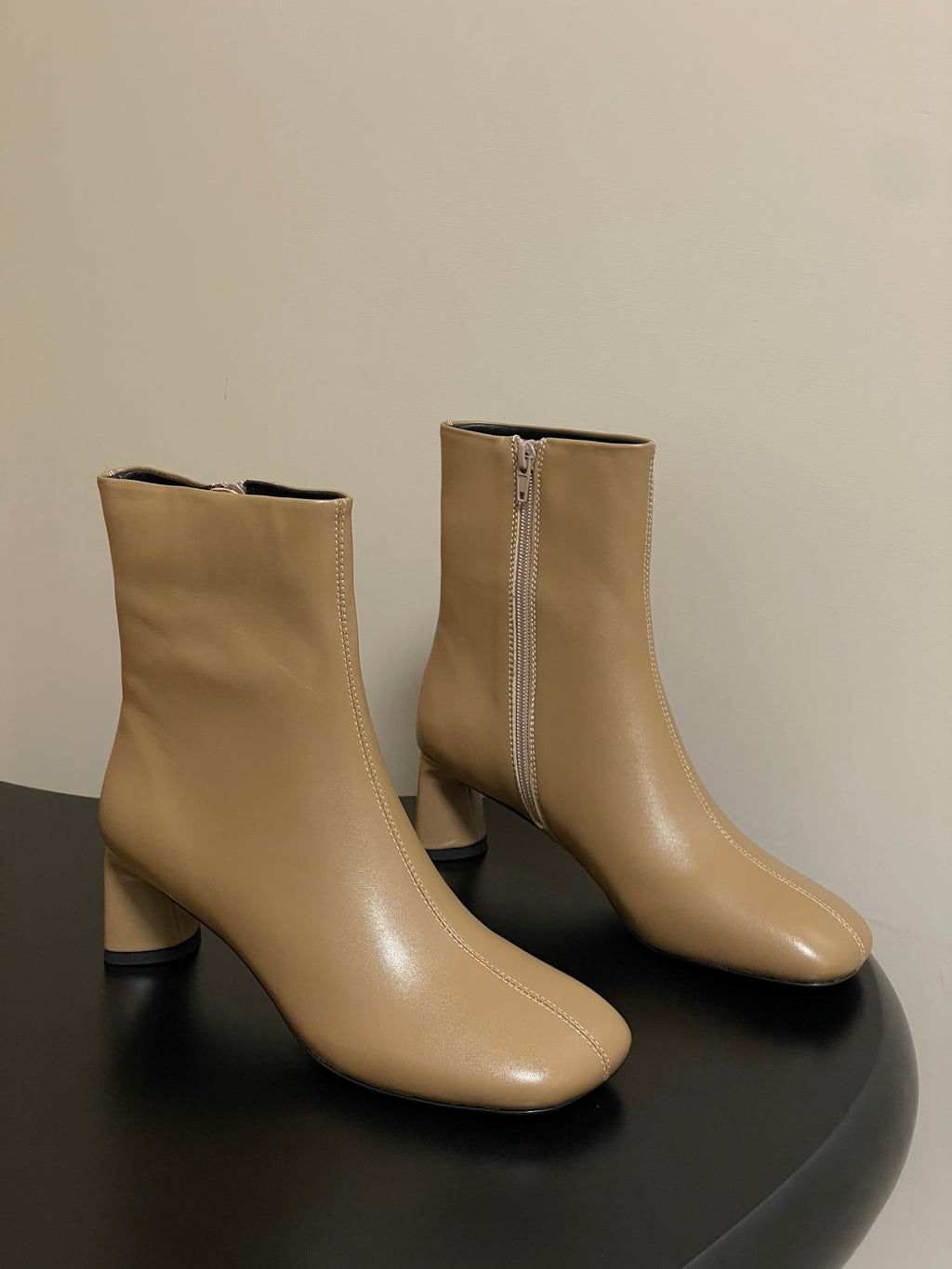 BALENCIAGA 25S ANKLE BOOTS 65 MM IN BEIGE BROWN COW LEATHER