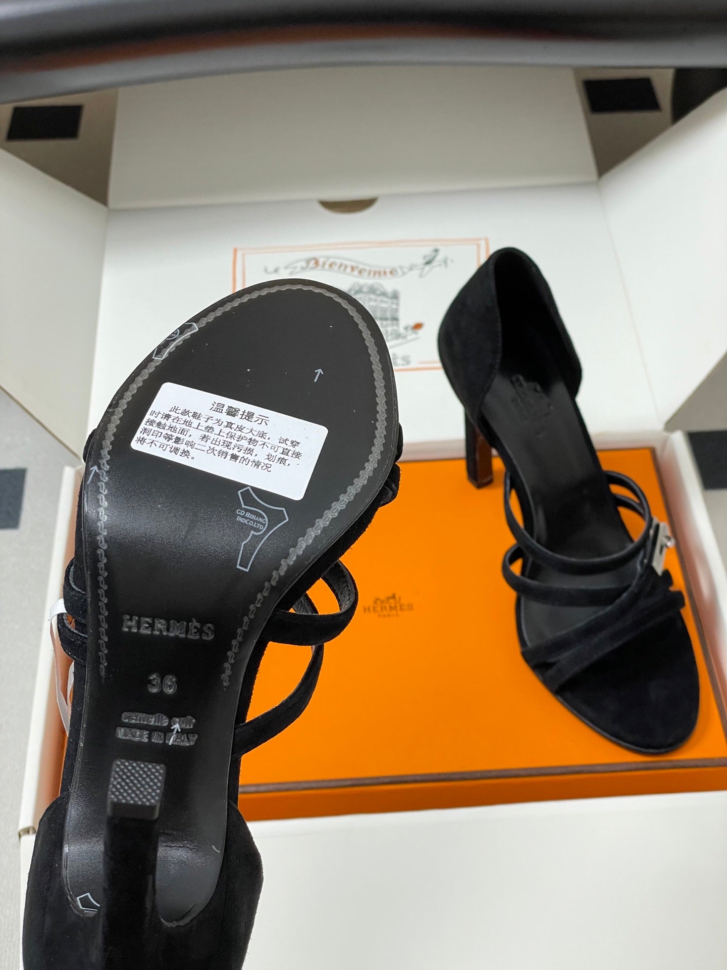 HM 25S HIGH-HEEL SANDAL 105 MM IN BLACK SUEDE
