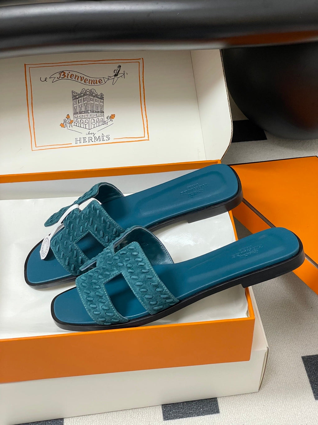 HM 25S ORAN SANDAL IN DARK BLUE SUEDE AND LAMBSKIN