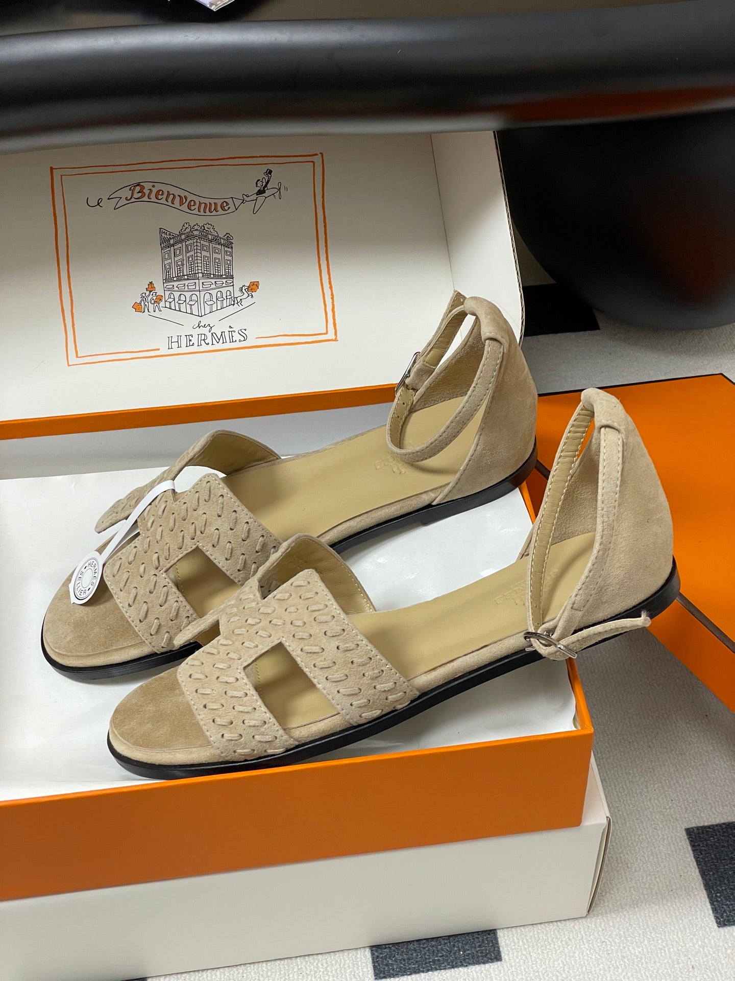 HM 25S SANTORINI SANDAL IN BEIGE SUEDE AND LAMBSKIN