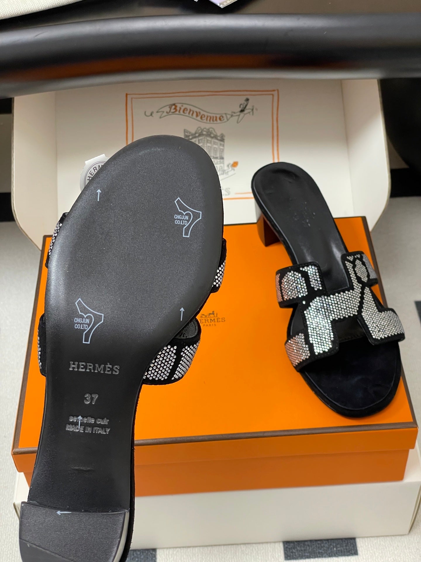 HM 25S ORAN HIGH‑HEEL SANDAL 50 MM IN BLACK LAMBSKIN WITH WHITE STONE DETAILS
