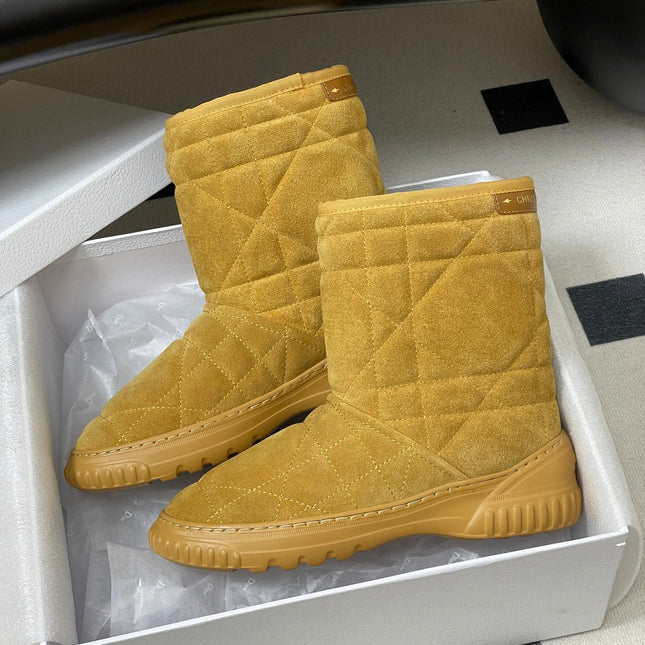 DIOR 25S FROST LOW ANKLE BOOTS IN GOLDEN BROWN SUEDE