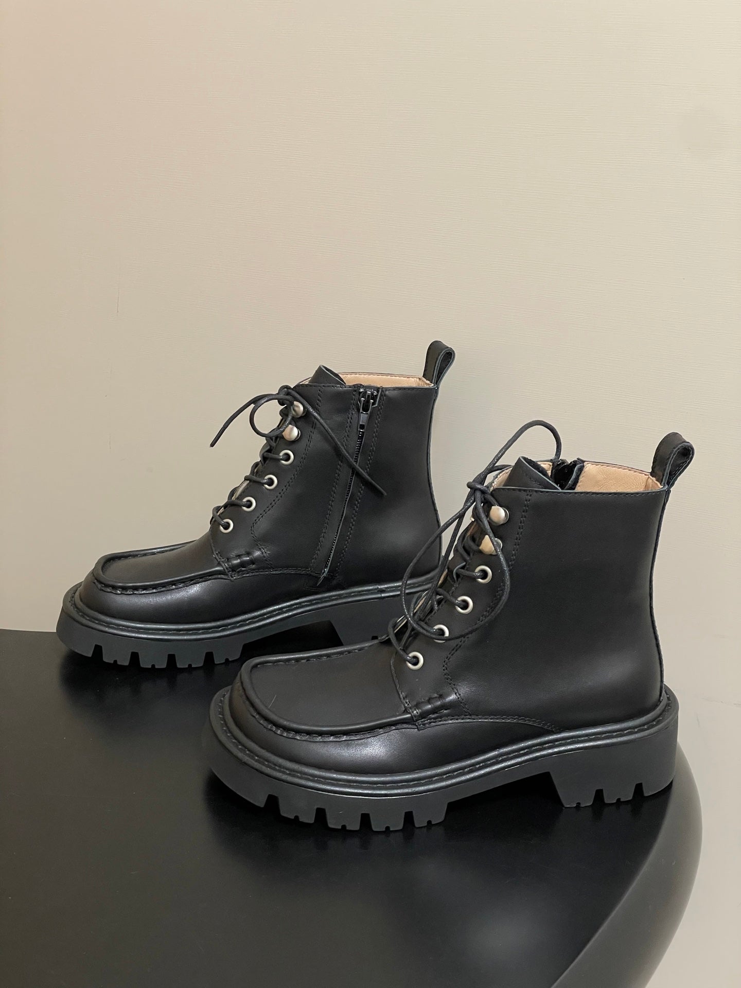 LOEWE 26S ANKLE BOOTS IN BLACK CALFSKIN