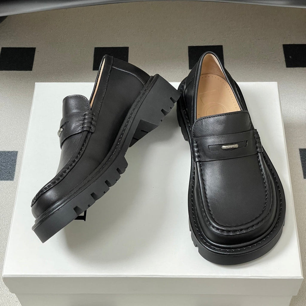 LOEWE 26S LOAFER IN BLACK CALFSKIN
