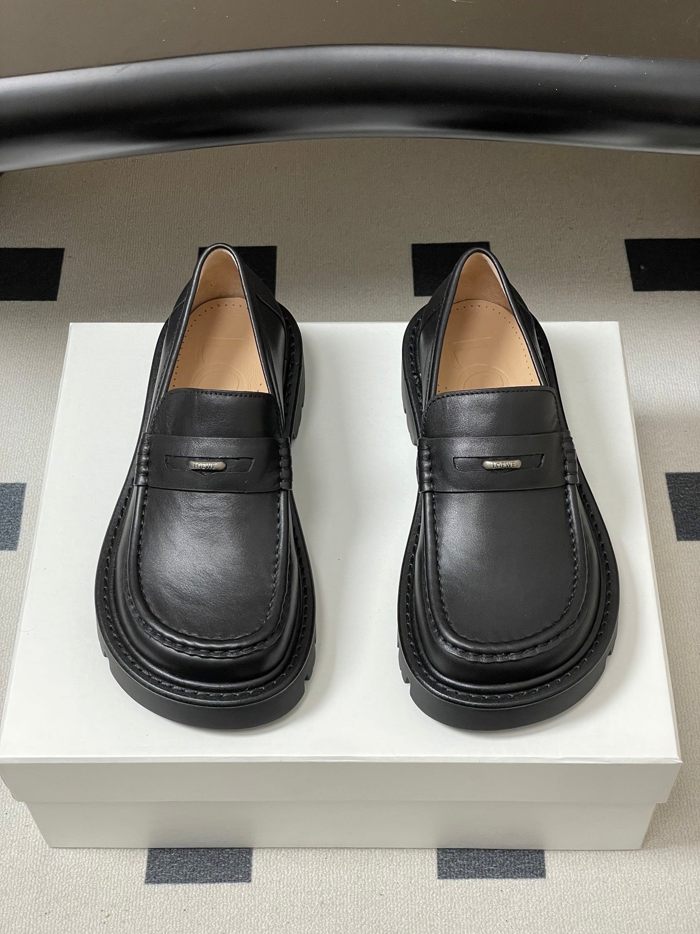 LOEWE 26S LOAFER IN BLACK CALFSKIN