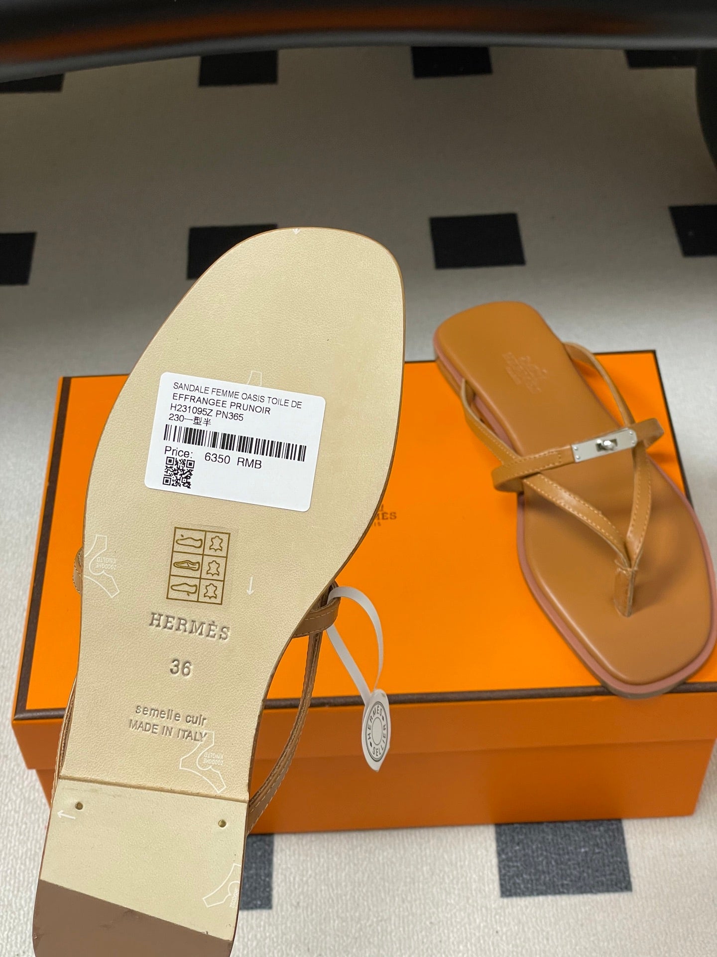 HM 0RAN SANDALS IN TAN BROWN CALFSKIN