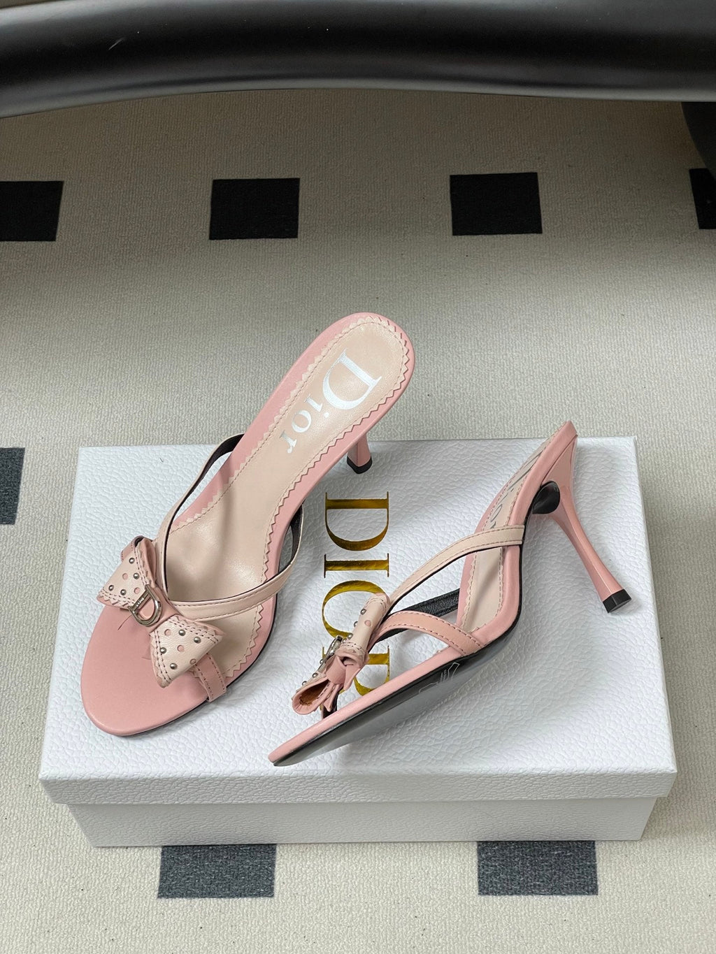 DIOR 26S HIGH HEEL SANDALS 100 MM IN LIGHT PINK CALFSKIN