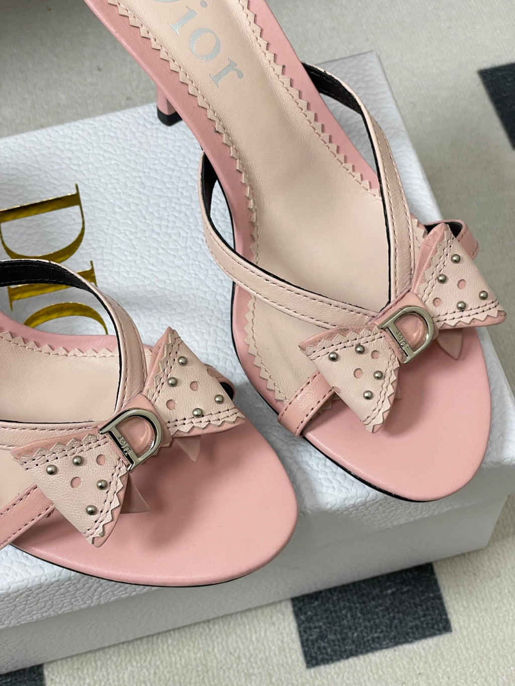 DIOR 26S HIGH HEEL SANDALS 100 MM IN LIGHT PINK CALFSKIN