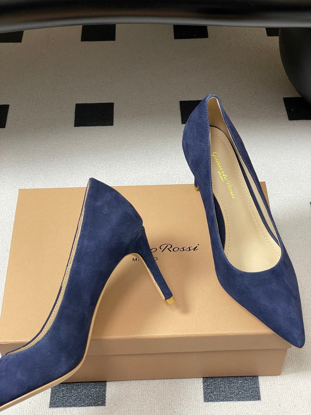 GIANVITO ROSSI 26S HIGH HEELS 85 MM IN NAVY BLUE SUEDE