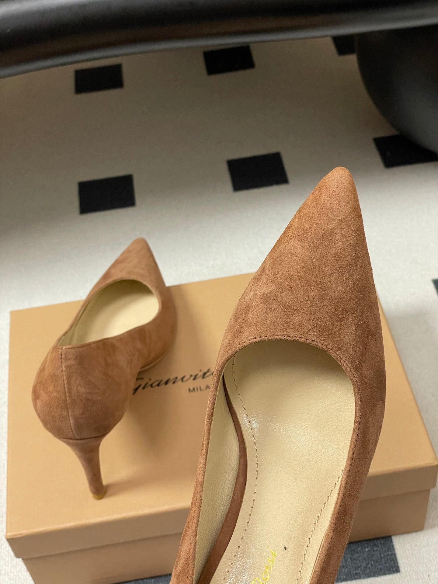 GIANVITO ROSSI 26S HIGH HEELS 85 MM IN BROWN SUEDE