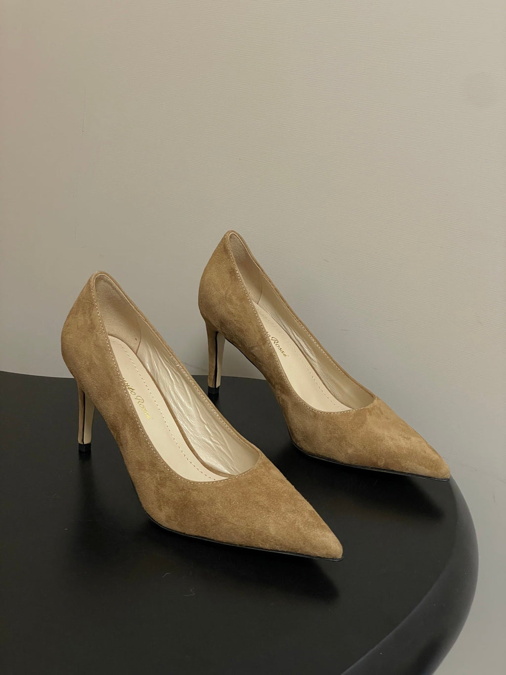 GIANVITO ROSSI 26S HIGH HEELS 85 MM IN LIGHT BROWN SUEDE