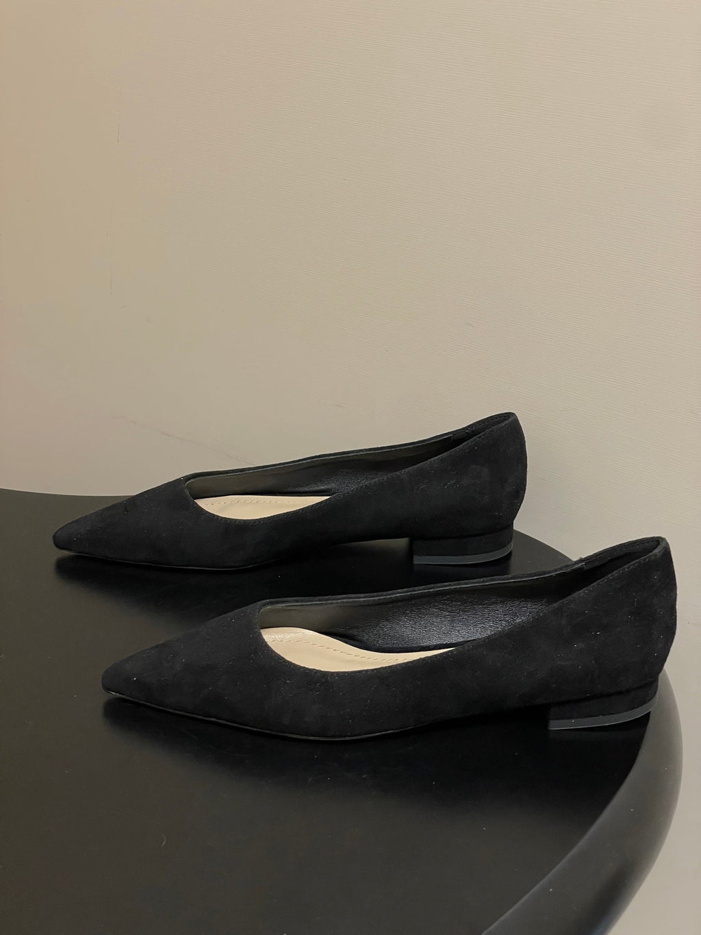 GIANVITO ROSSI 26S FLATS IN BLACK SUEDE