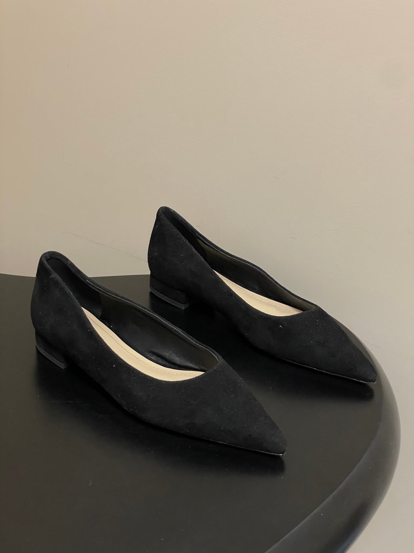 GIANVITO ROSSI 26S FLATS IN BLACK SUEDE