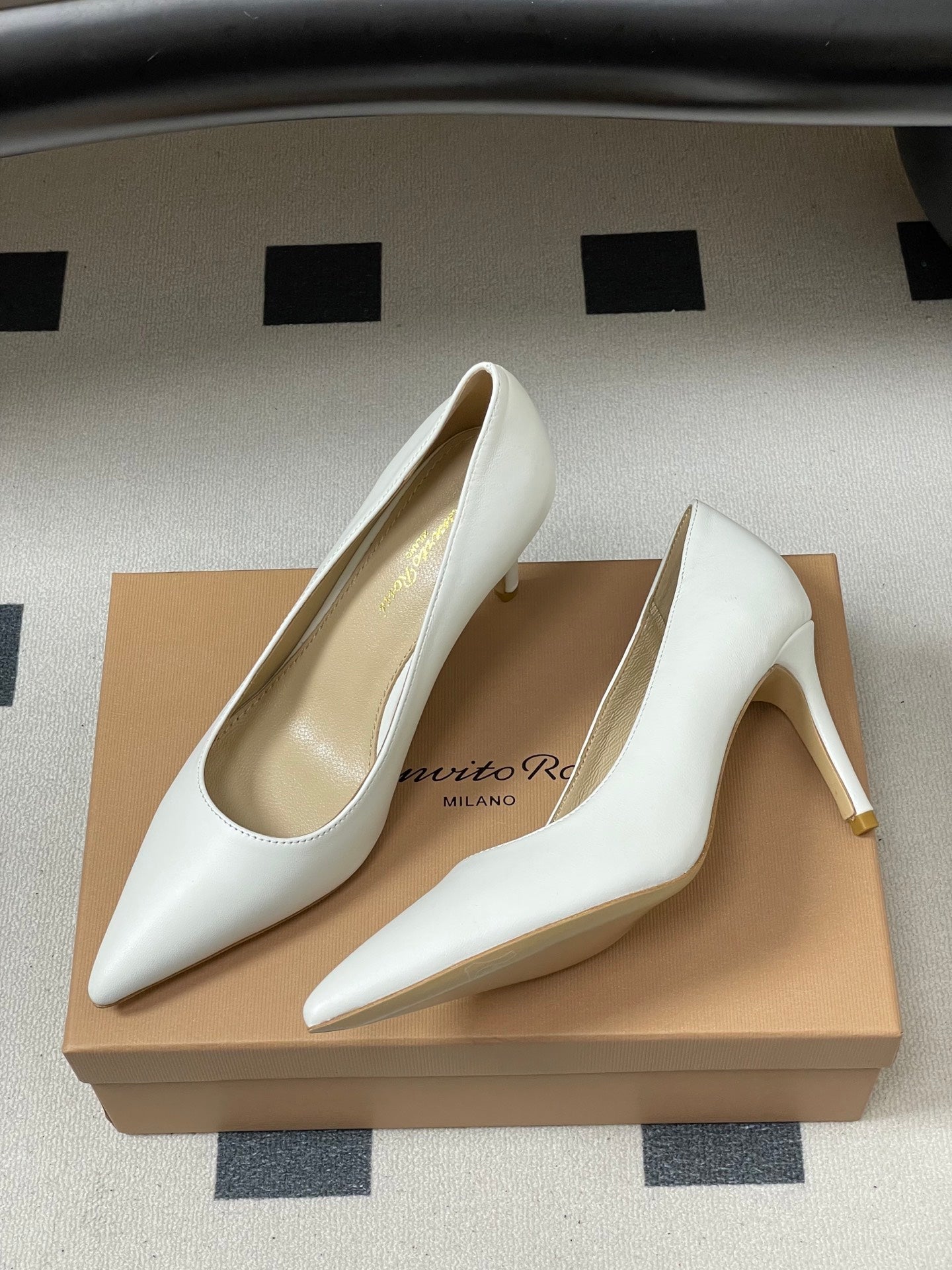 GIANVITO ROSSI 26S HIGH HEELS 85 MM IN WHITE CALFSKIN