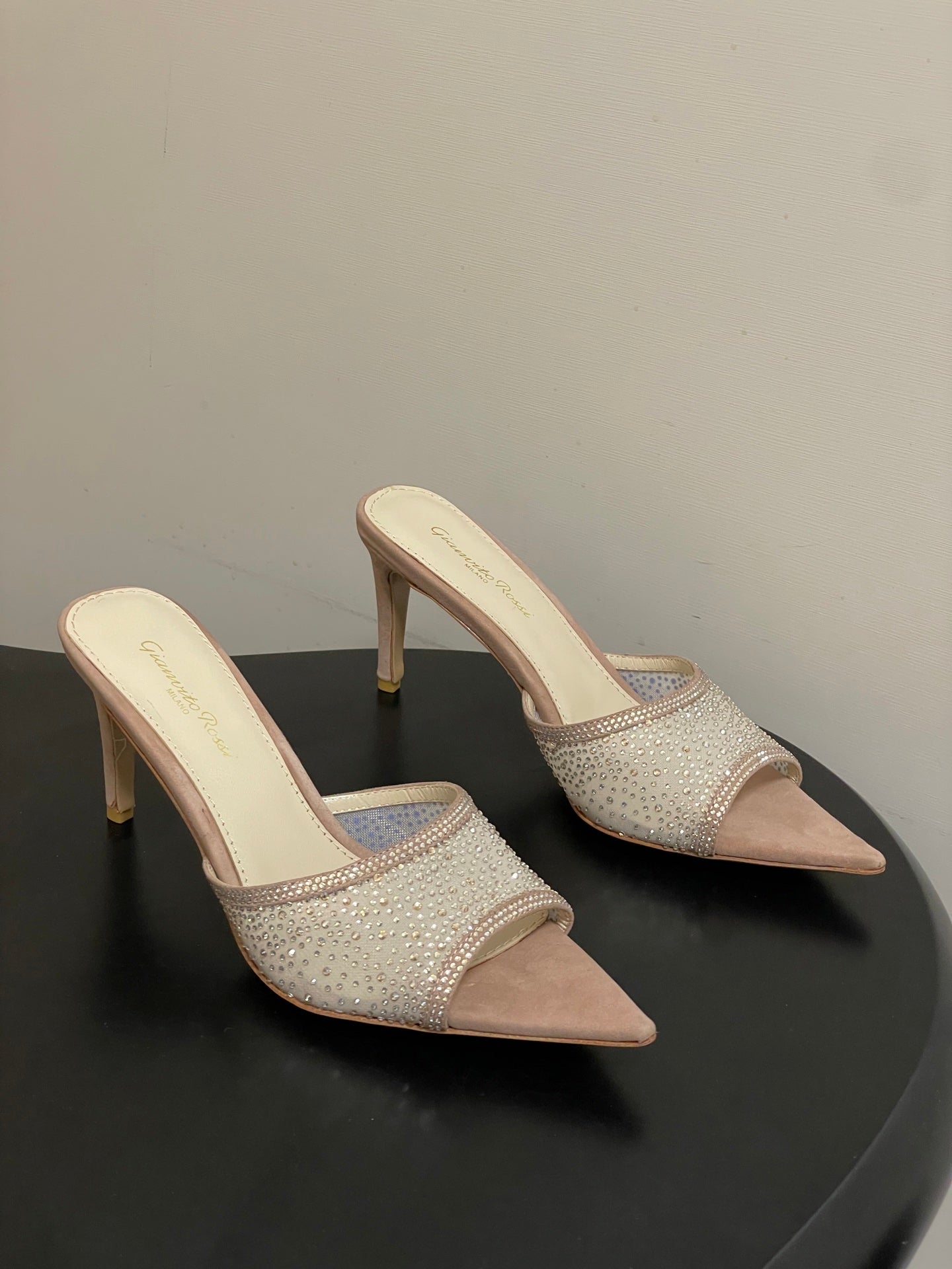 GIANVITO ROSSI 26S HIGH HEELS 85 MM IN NUDE BEIGE SUEDE WITH RHINESTONE STRAP
