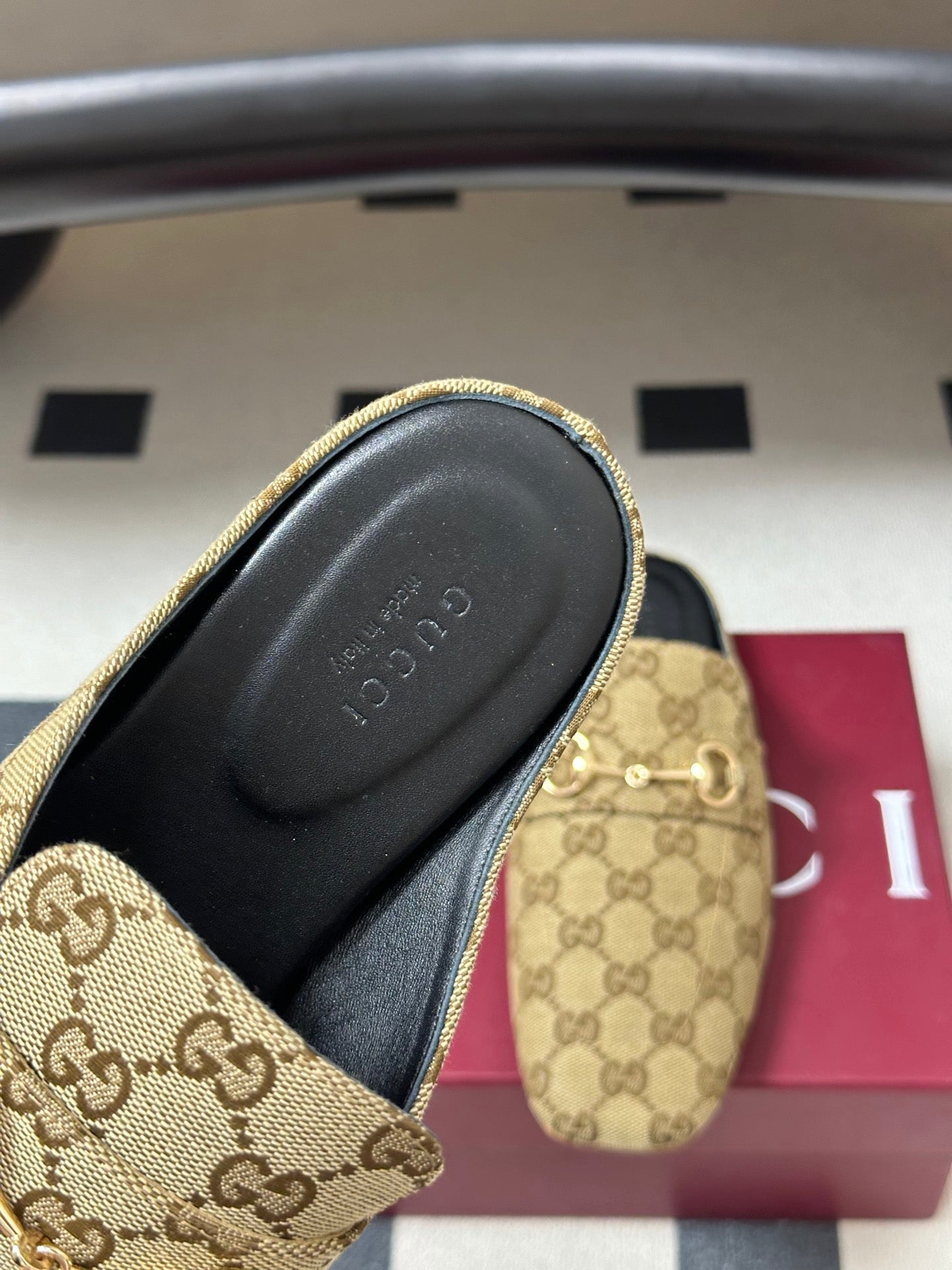 GUCCI 26S HORSEBIT LOAFER MULES IN BEIGE CANVAS